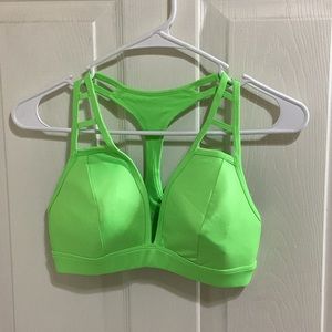ALO yoga racerback cut out green size small